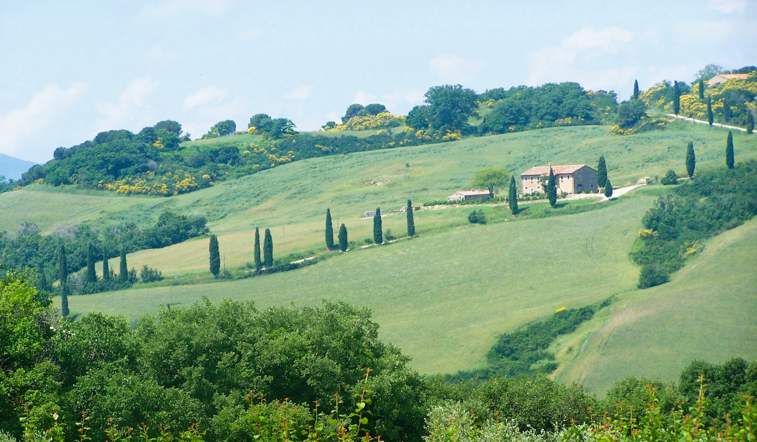 A toscanai dombok panorámája